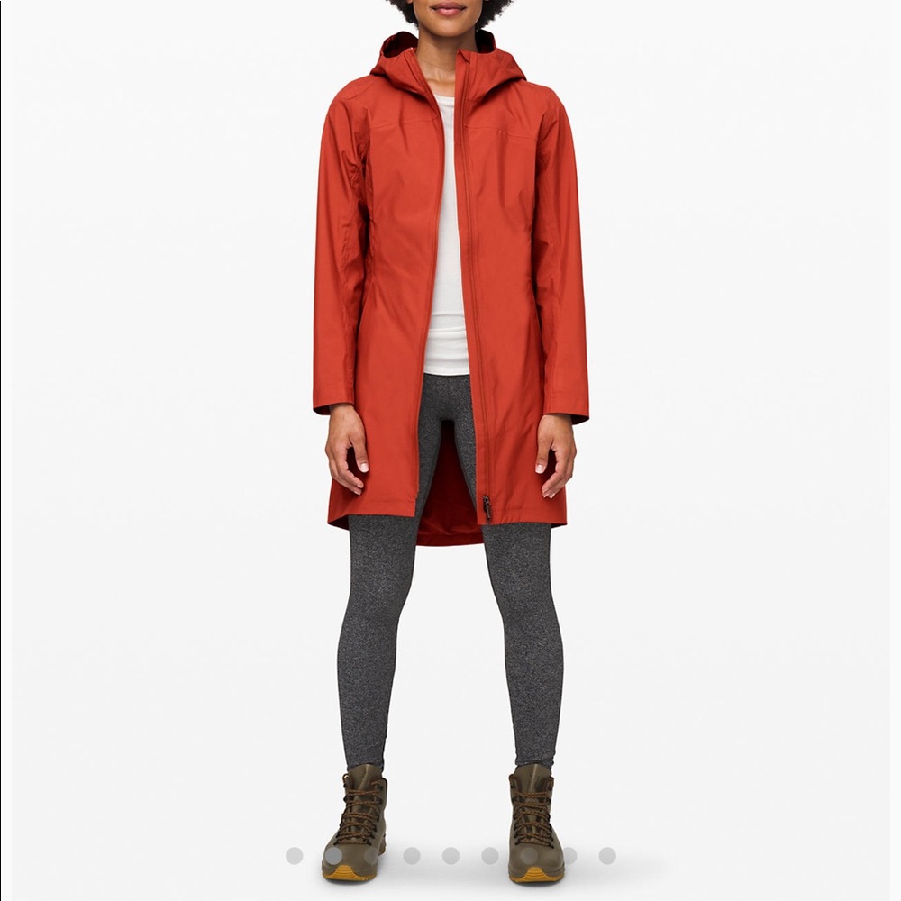 Lululemon rain rebel jacket
